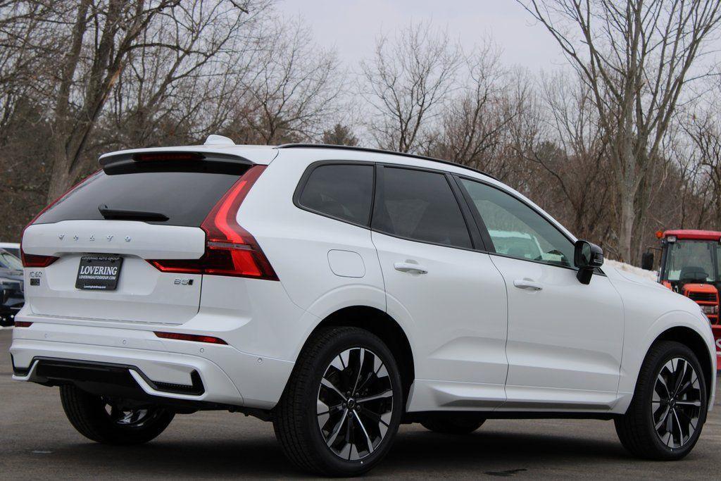 new 2026 Volvo XC60 car, priced at $57,985