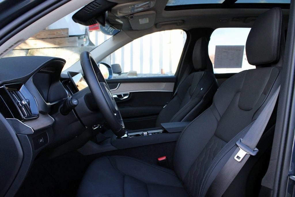 used 2025 Volvo XC90 car, priced at $50,615