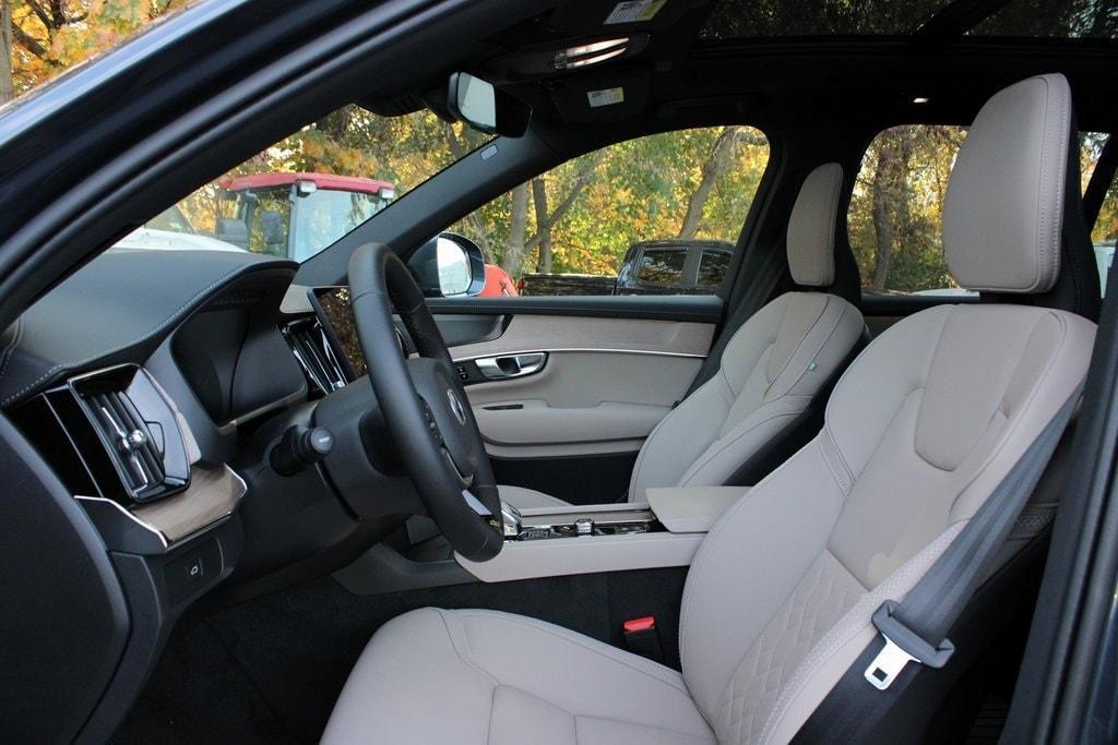 new 2026 Volvo XC90 car, priced at $72,200