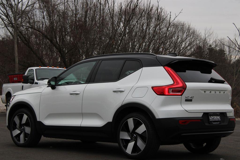 used 2024 Volvo XC40 Recharge Pure Electric car, priced at $38,498