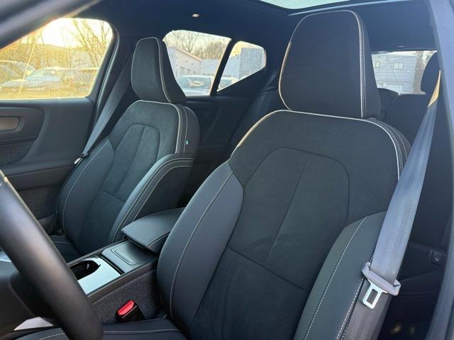used 2024 Volvo XC40 Recharge Pure Electric car, priced at $39,998