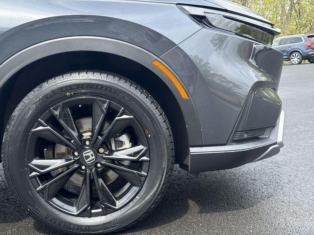 used 2023 Honda CR-V Hybrid car, priced at $33,833