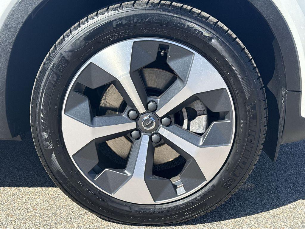 used 2023 Volvo XC40 car, priced at $33,649