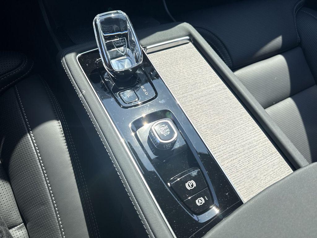 new 2026 Volvo XC90 Plug-In Hybrid car, priced at $86,995