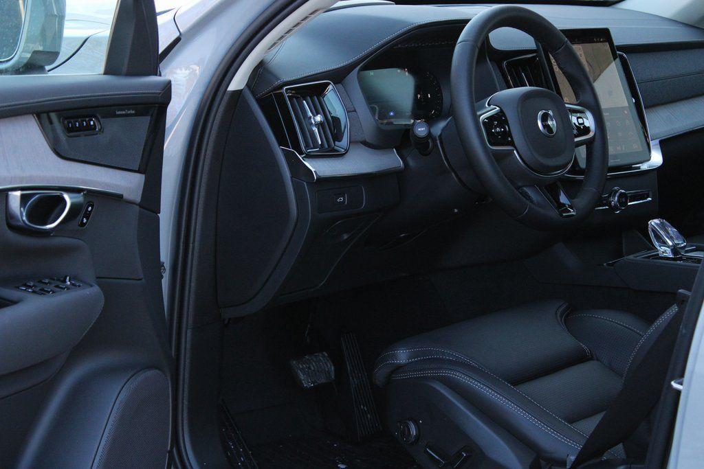 new 2026 Volvo XC90 Plug-In Hybrid car, priced at $86,995