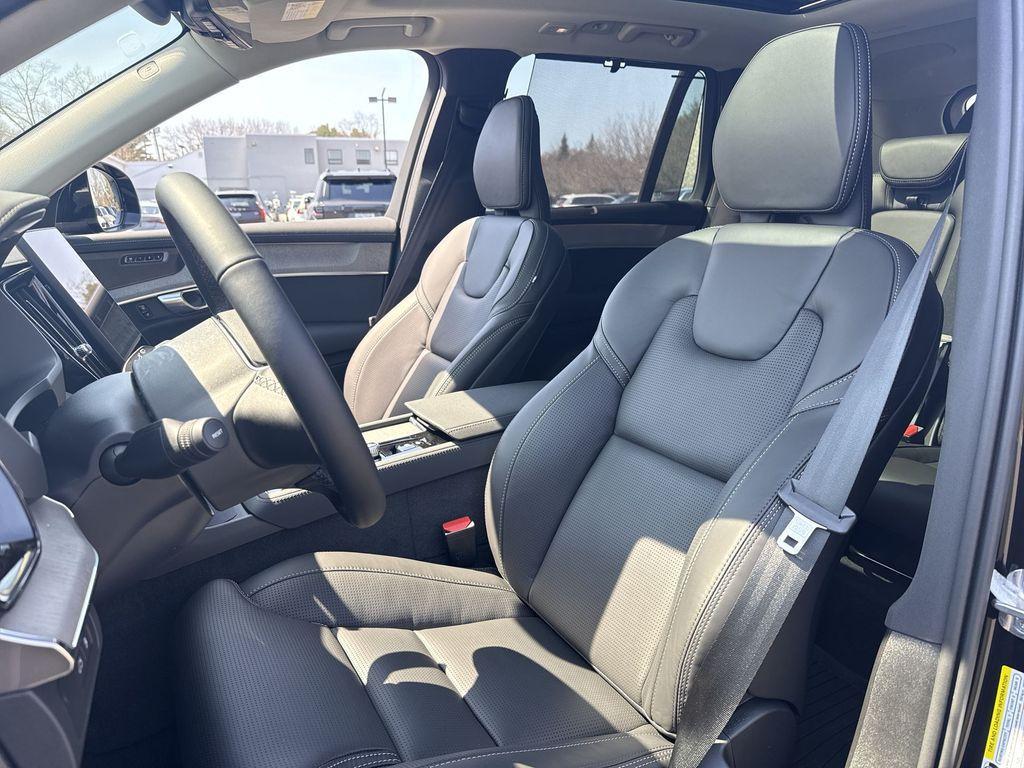 new 2026 Volvo XC90 Plug-In Hybrid car, priced at $86,995