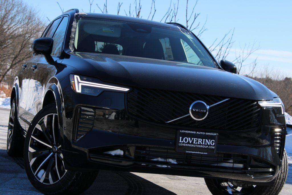 new 2026 Volvo XC90 Plug-In Hybrid car, priced at $86,995