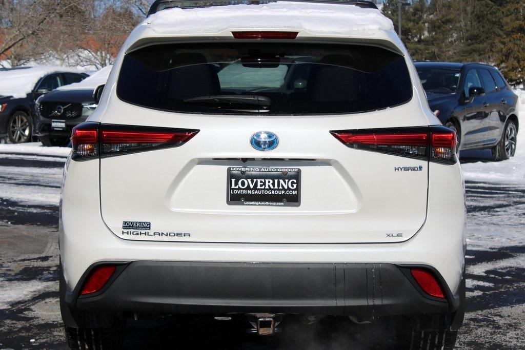 used 2021 Toyota Highlander Hybrid car, priced at $32,988