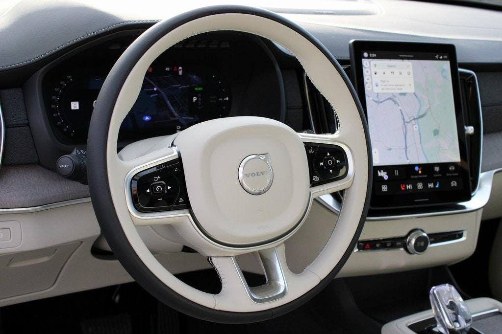 new 2026 Volvo XC90 Plug-In Hybrid car, priced at $85,625