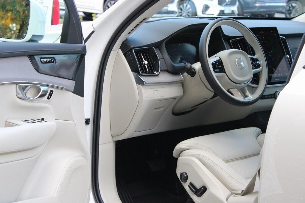 new 2026 Volvo XC90 car, priced at $75,155