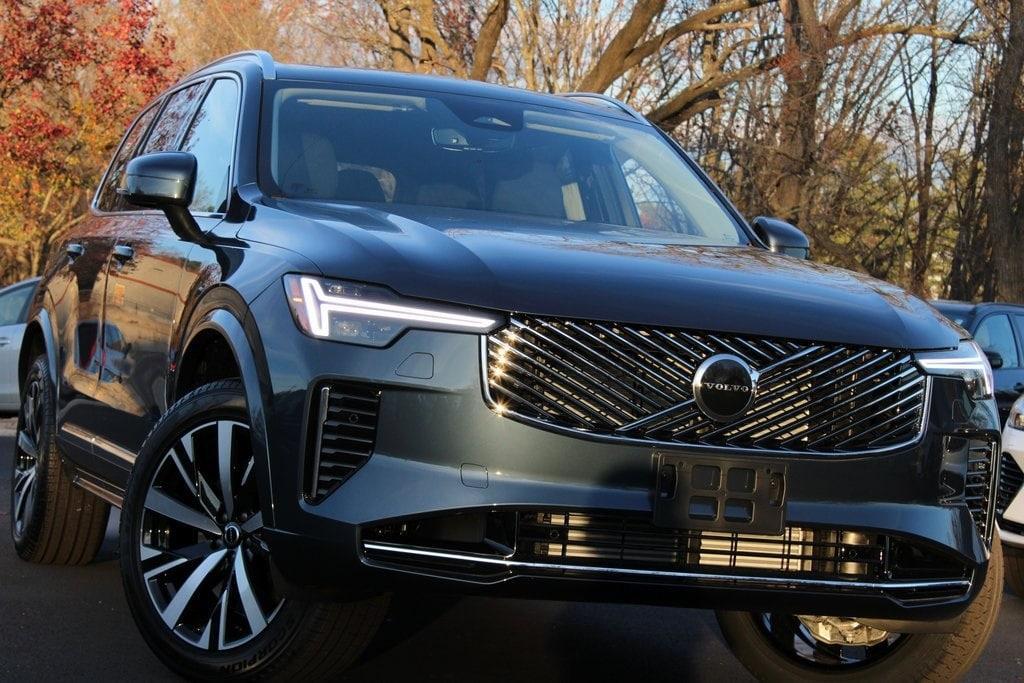 new 2026 Volvo XC90 Plug-In Hybrid car, priced at $77,495