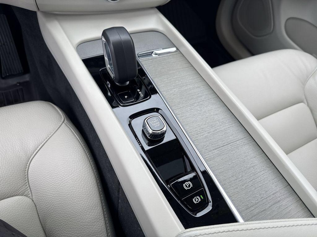 used 2023 Volvo XC60 car, priced at $37,103