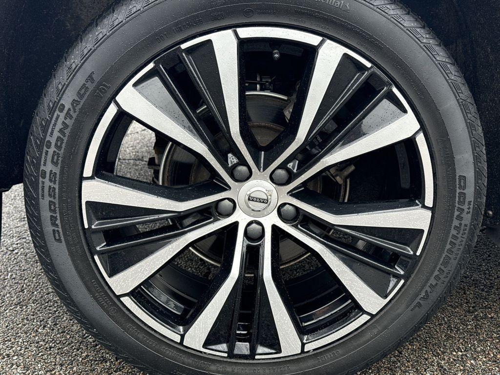 used 2023 Volvo XC60 car, priced at $37,103