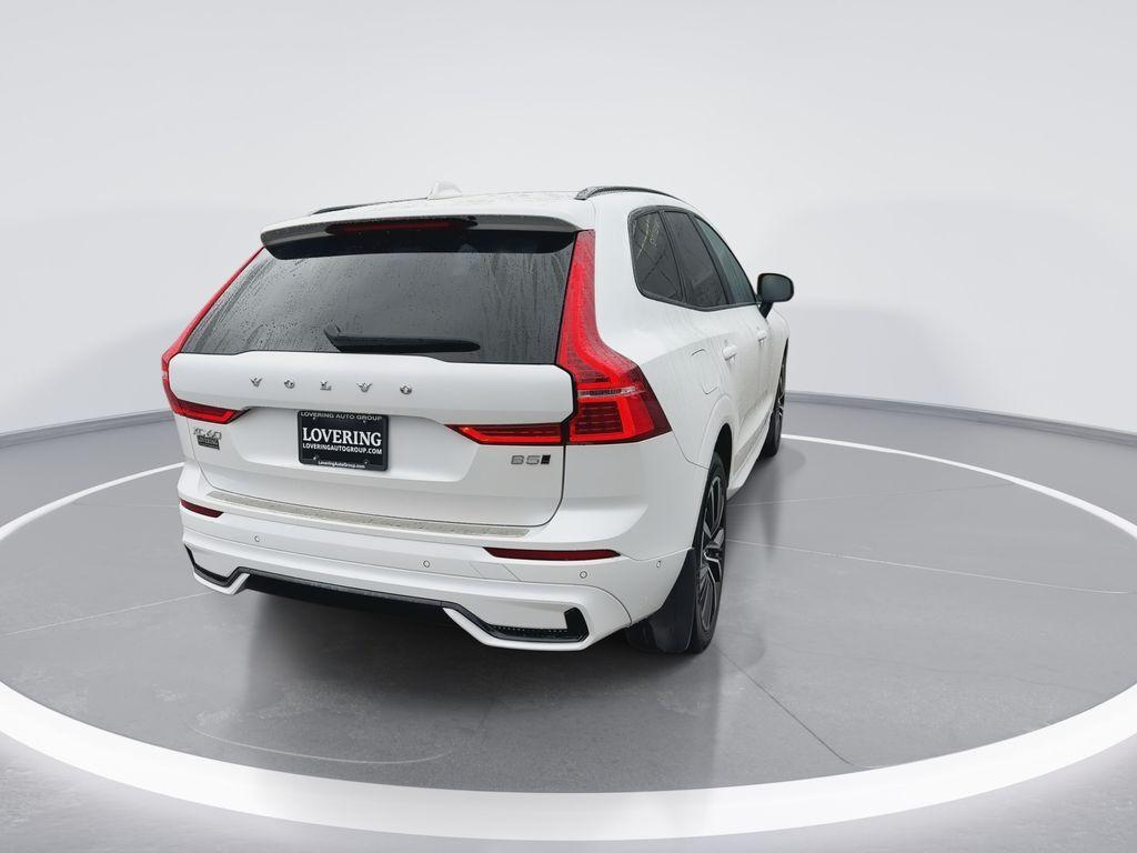 used 2023 Volvo XC60 car, priced at $37,103