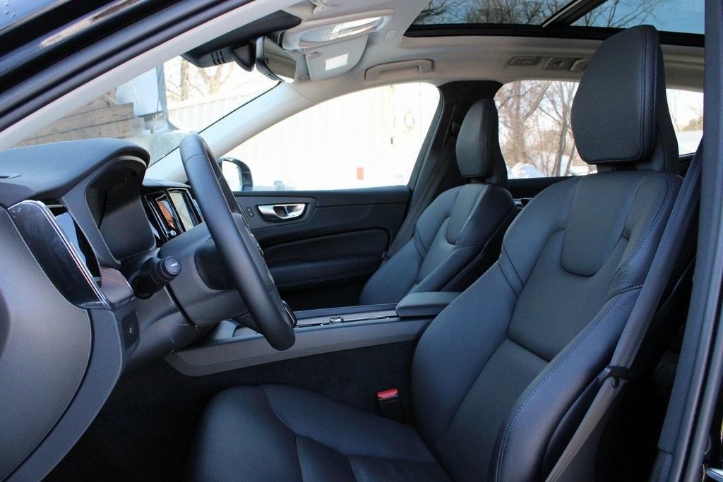 used 2023 Volvo XC60 car, priced at $37,533