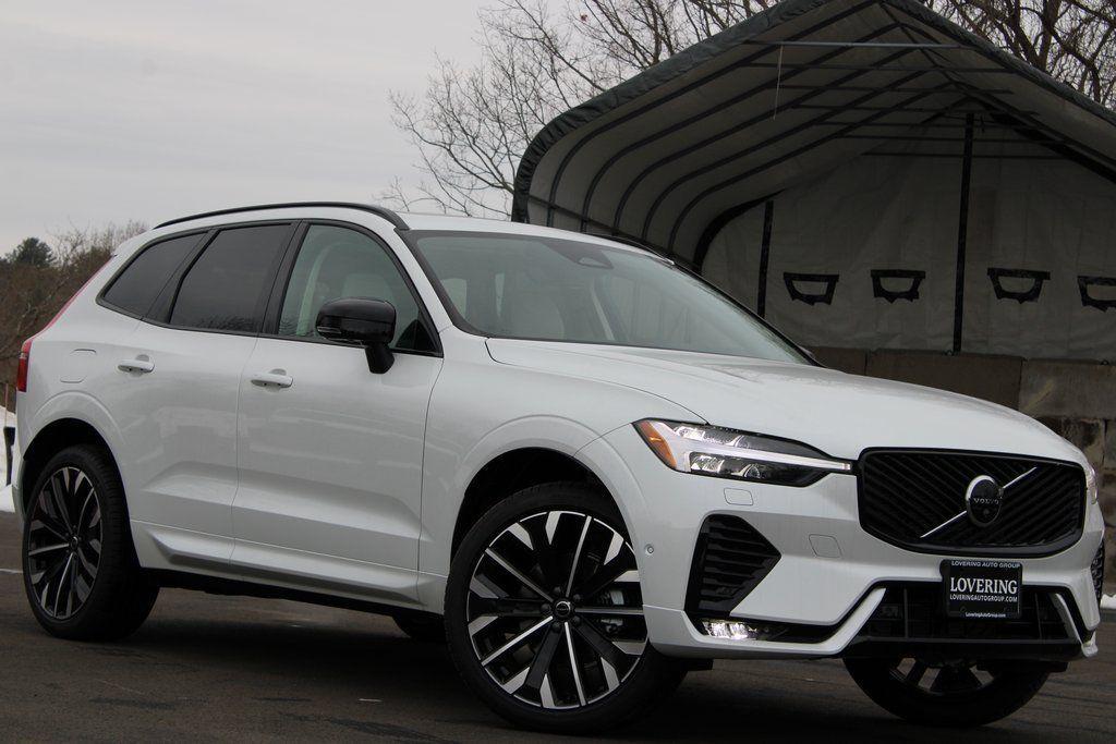new 2026 Volvo XC60 car, priced at $63,935