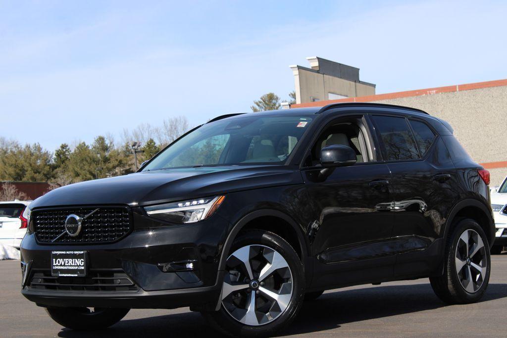 used 2023 Volvo XC40 car, priced at $32,988