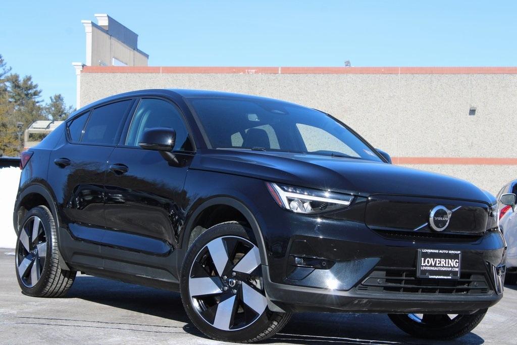 used 2023 Volvo C40 Recharge Pure Electric car, priced at $25,988
