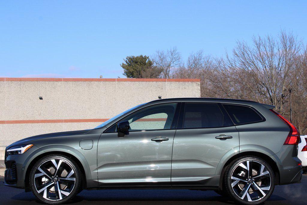 new 2026 Volvo XC60 Plug-In Hybrid car, priced at $80,310