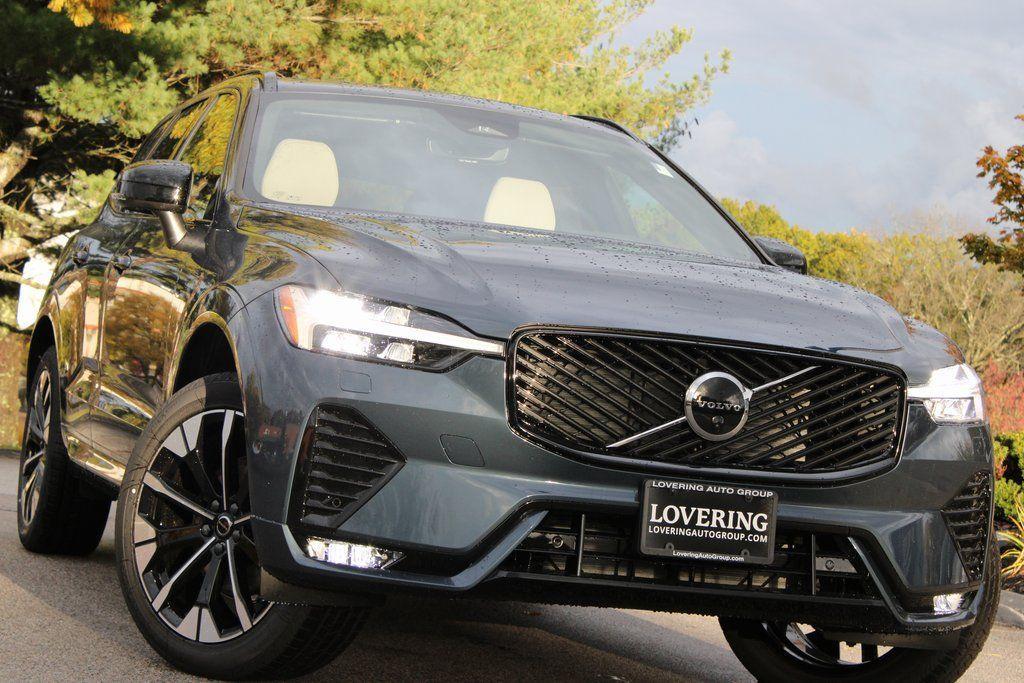 new 2026 Volvo XC60 car, priced at $57,985