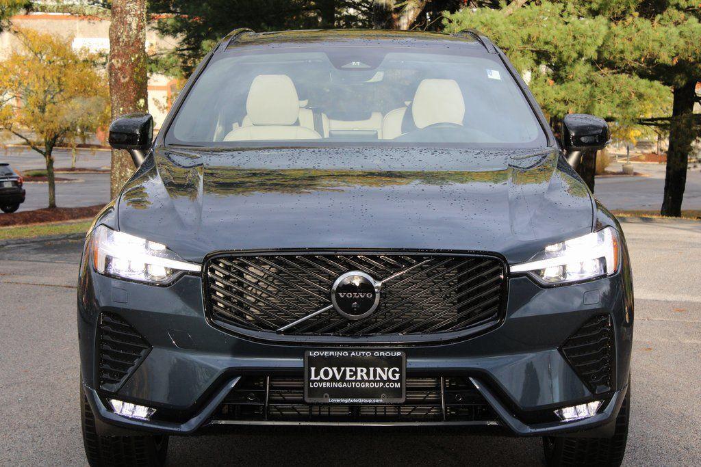 new 2026 Volvo XC60 car, priced at $57,985