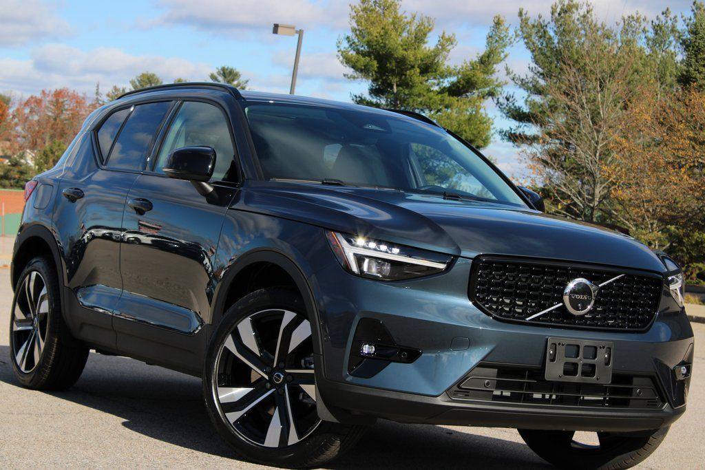 new 2026 Volvo XC40 car, priced at $54,200