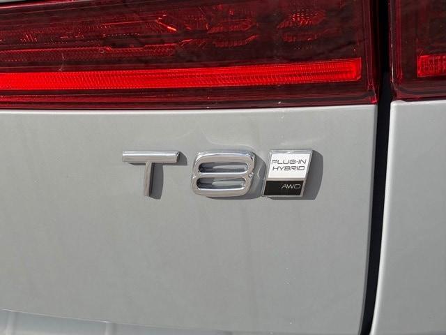 new 2026 Volvo XC60 Plug-In Hybrid car, priced at $75,235