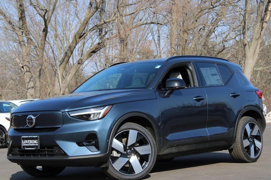new 2026 Volvo EX40 car, priced at $60,660