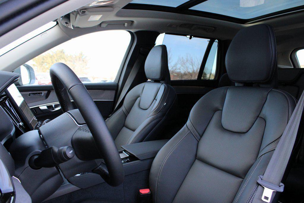 new 2026 Volvo XC90 car, priced at $75,155