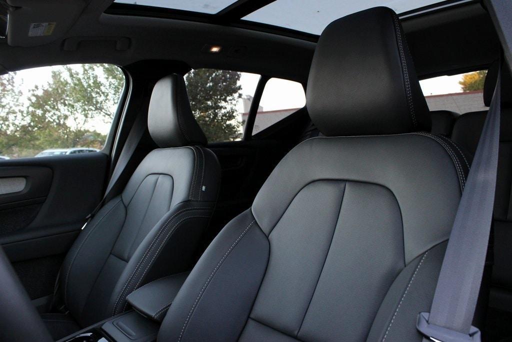 new 2026 Volvo XC40 car, priced at $50,150