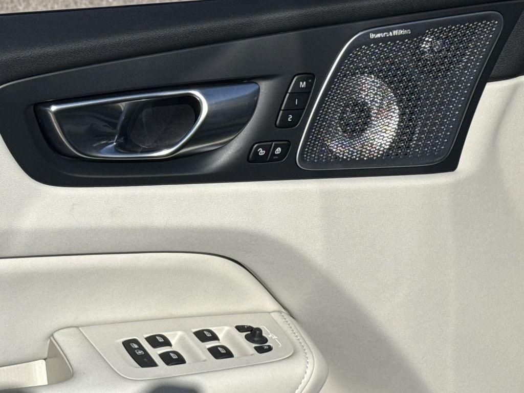 new 2026 Volvo XC60 Plug-In Hybrid car, priced at $80,310