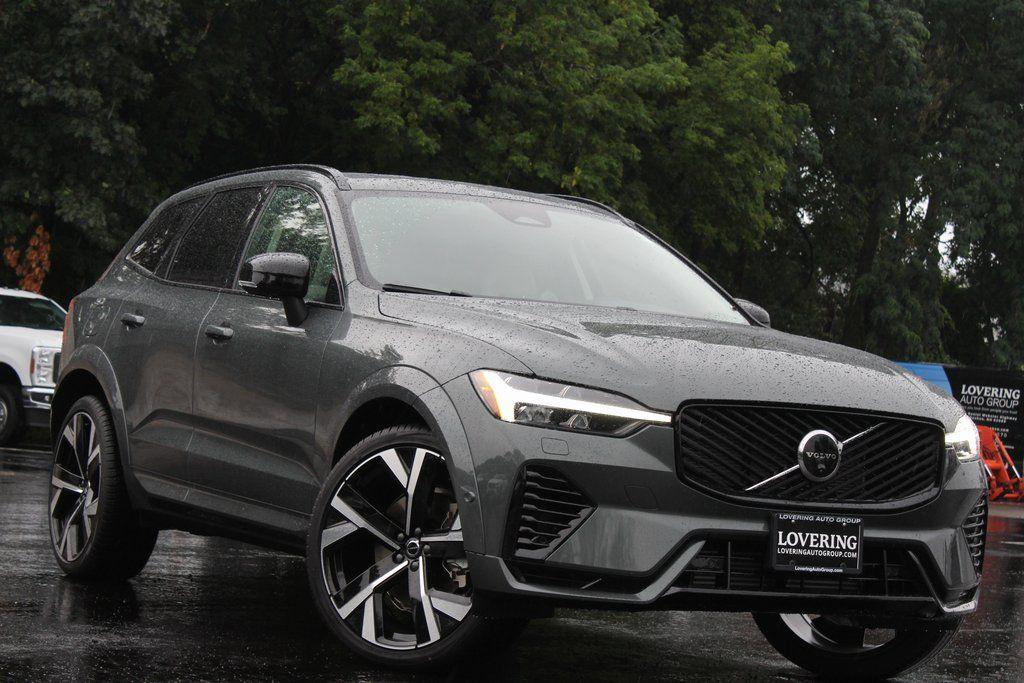 new 2026 Volvo XC60 Plug-In Hybrid car, priced at $80,310