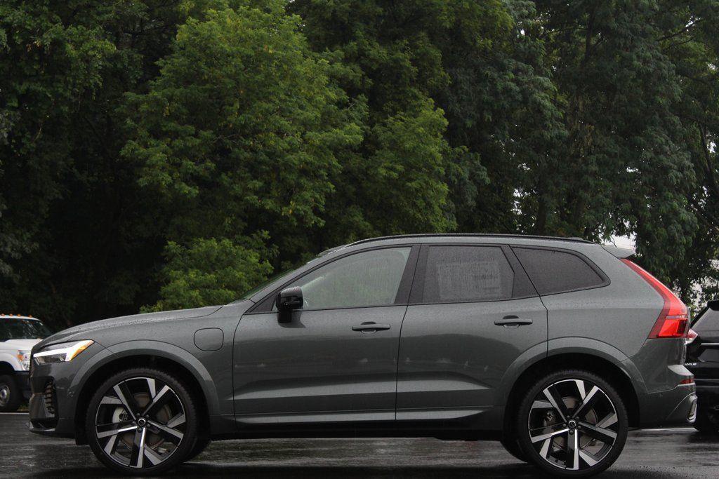new 2026 Volvo XC60 Plug-In Hybrid car, priced at $80,310