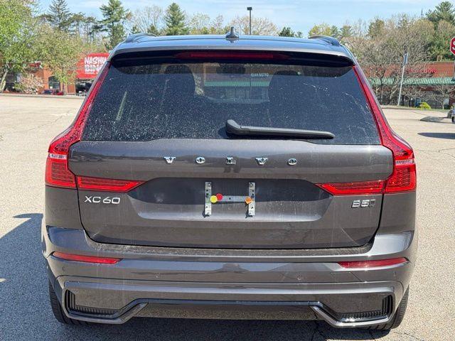 used 2023 Volvo XC60 car, priced at $38,862