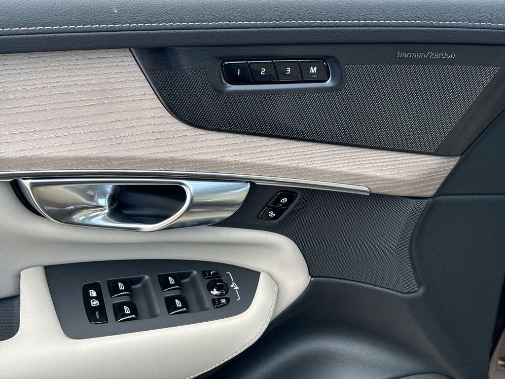new 2026 Volvo XC90 car, priced at $74,495