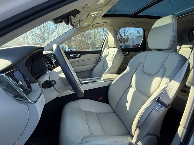 used 2023 Volvo XC60 Recharge Plug-In Hybrid car, priced at $39,988