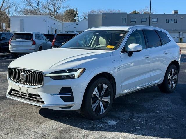 used 2023 Volvo XC60 Recharge Plug-In Hybrid car, priced at $39,988