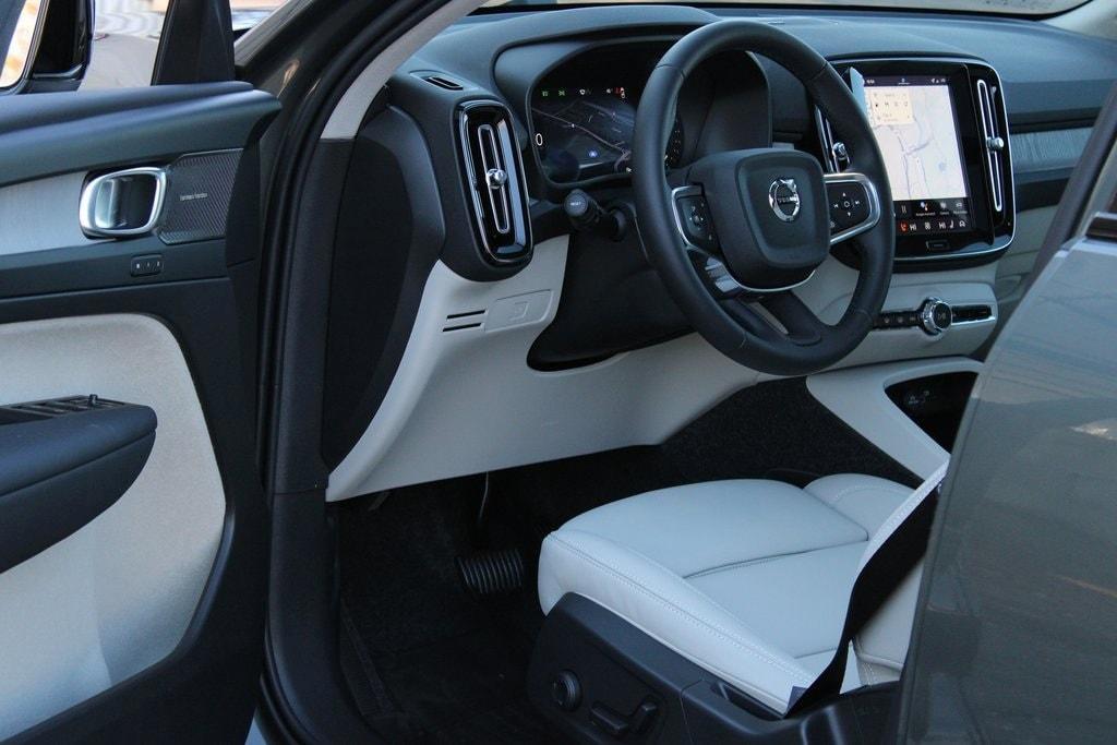 new 2026 Volvo XC40 car, priced at $51,400