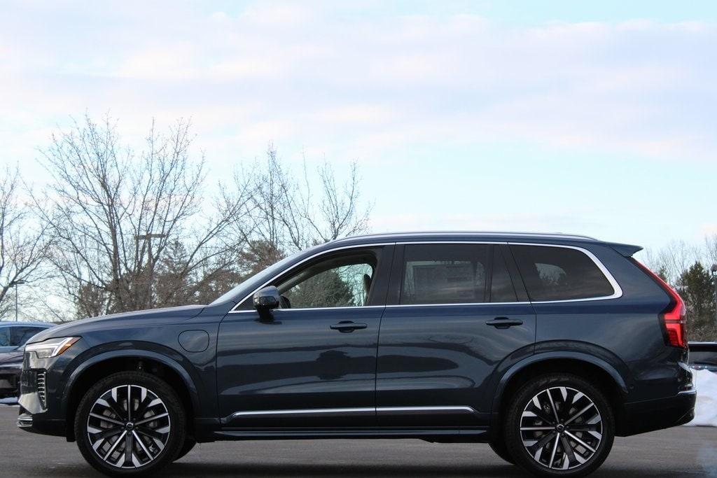 new 2026 Volvo XC90 Plug-In Hybrid car, priced at $85,745