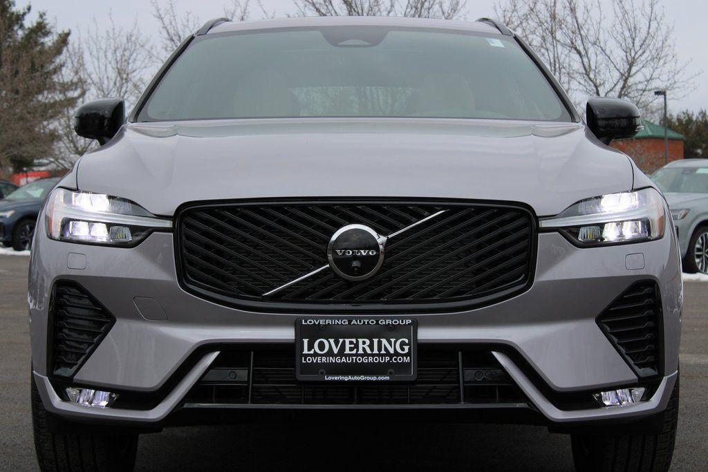 new 2026 Volvo XC60 car, priced at $58,360