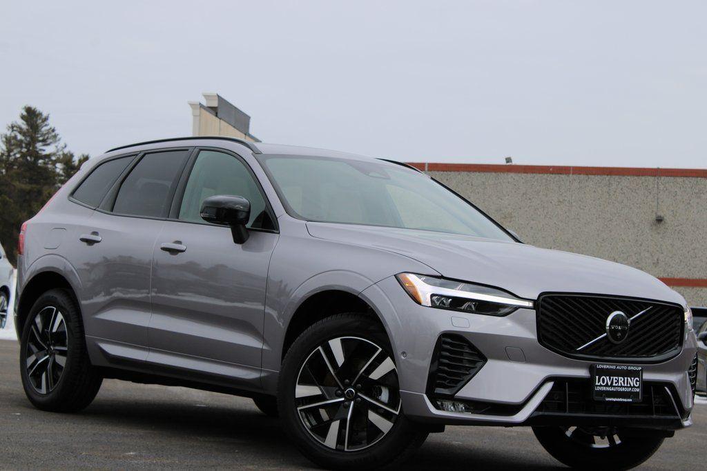 new 2026 Volvo XC60 car, priced at $58,360