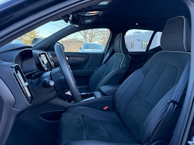 used 2023 Volvo XC40 Recharge Pure Electric car, priced at $30,998