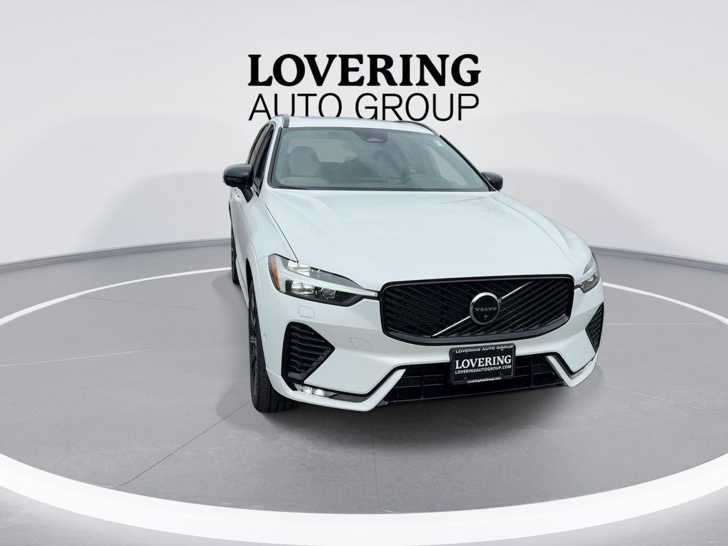 new 2026 Volvo XC60 car, priced at $57,985