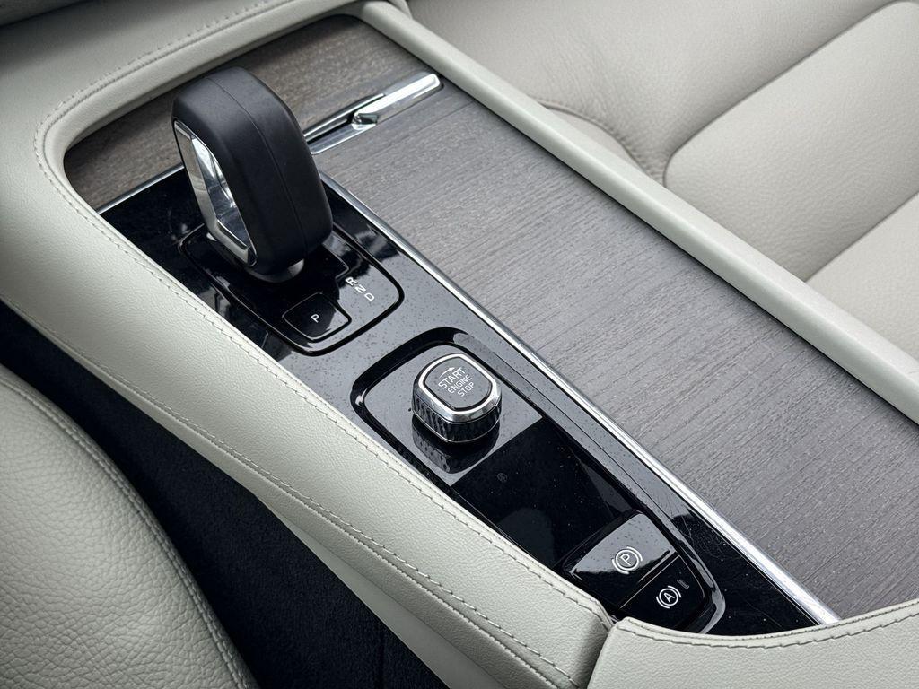 used 2024 Volvo XC90 Recharge Plug-In Hybrid car, priced at $54,938
