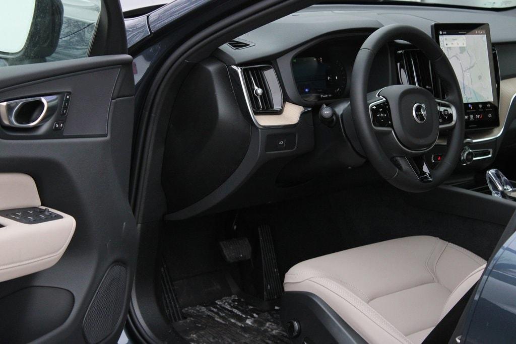 new 2026 Volvo XC60 car, priced at $57,985
