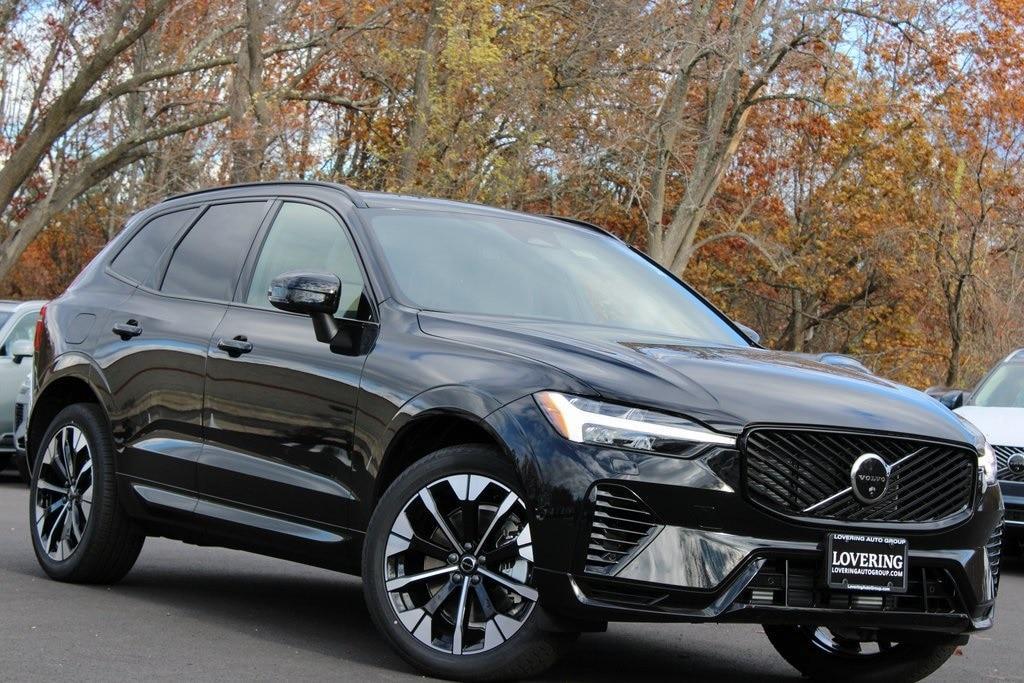 new 2026 Volvo XC60 Plug-In Hybrid car, priced at $69,285