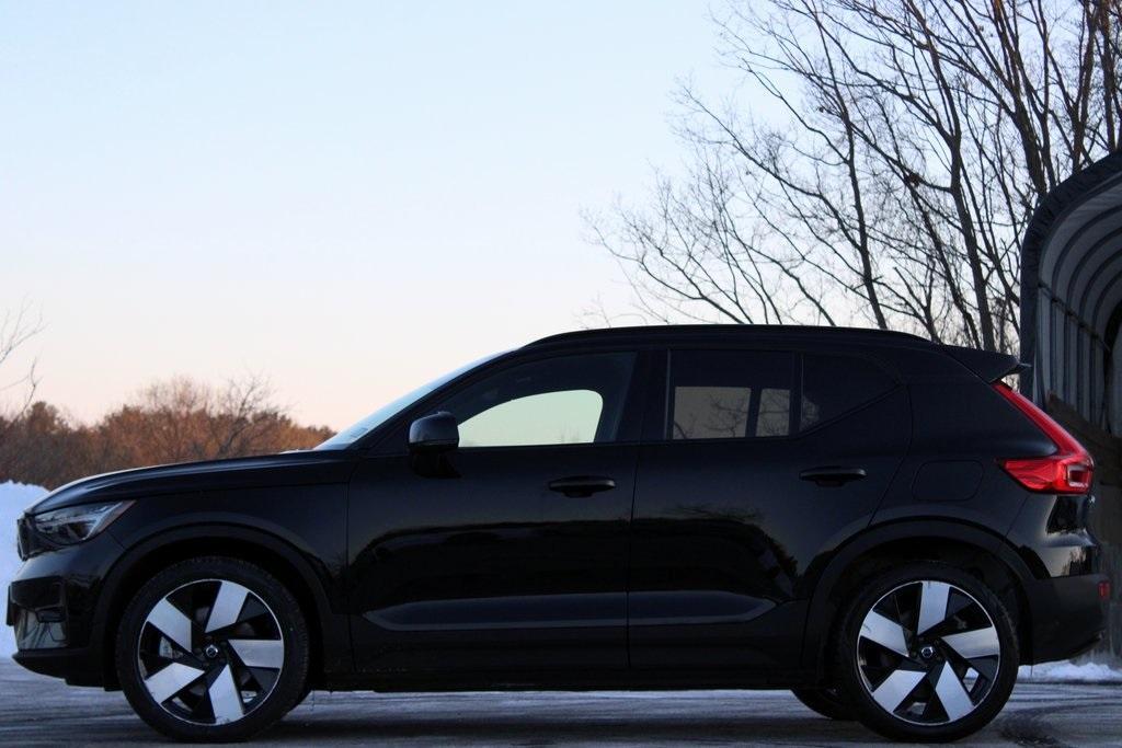 used 2024 Volvo XC40 Recharge Pure Electric car, priced at $32,747