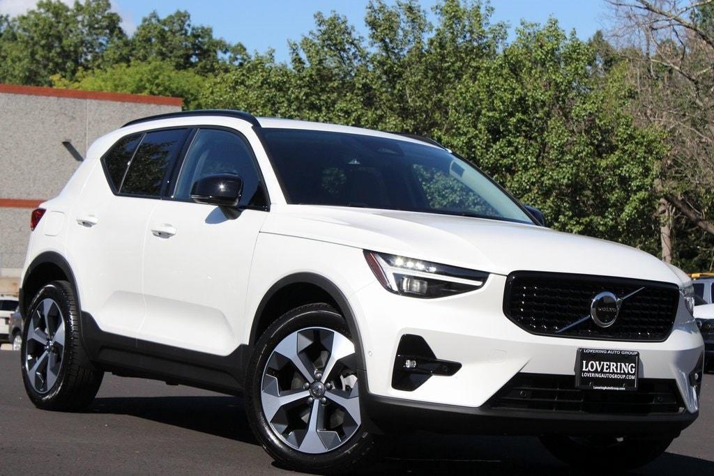 new 2026 Volvo XC40 car, priced at $50,150