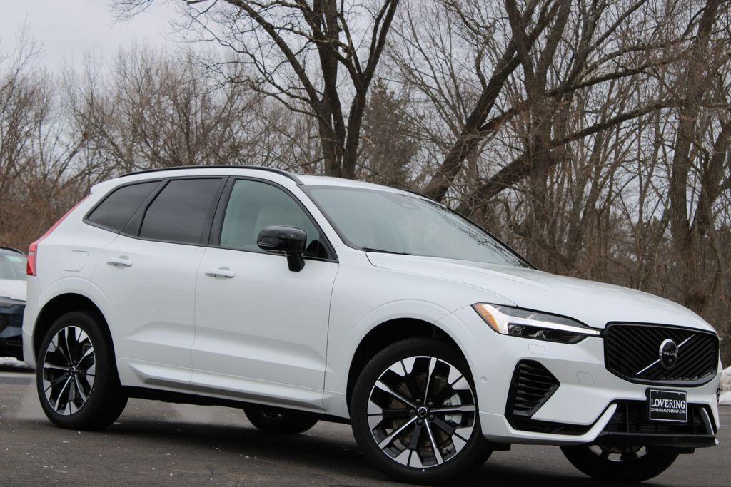 new 2026 Volvo XC60 Plug-In Hybrid car, priced at $69,285