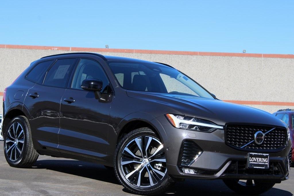 used 2025 Volvo XC60 car, priced at $37,498